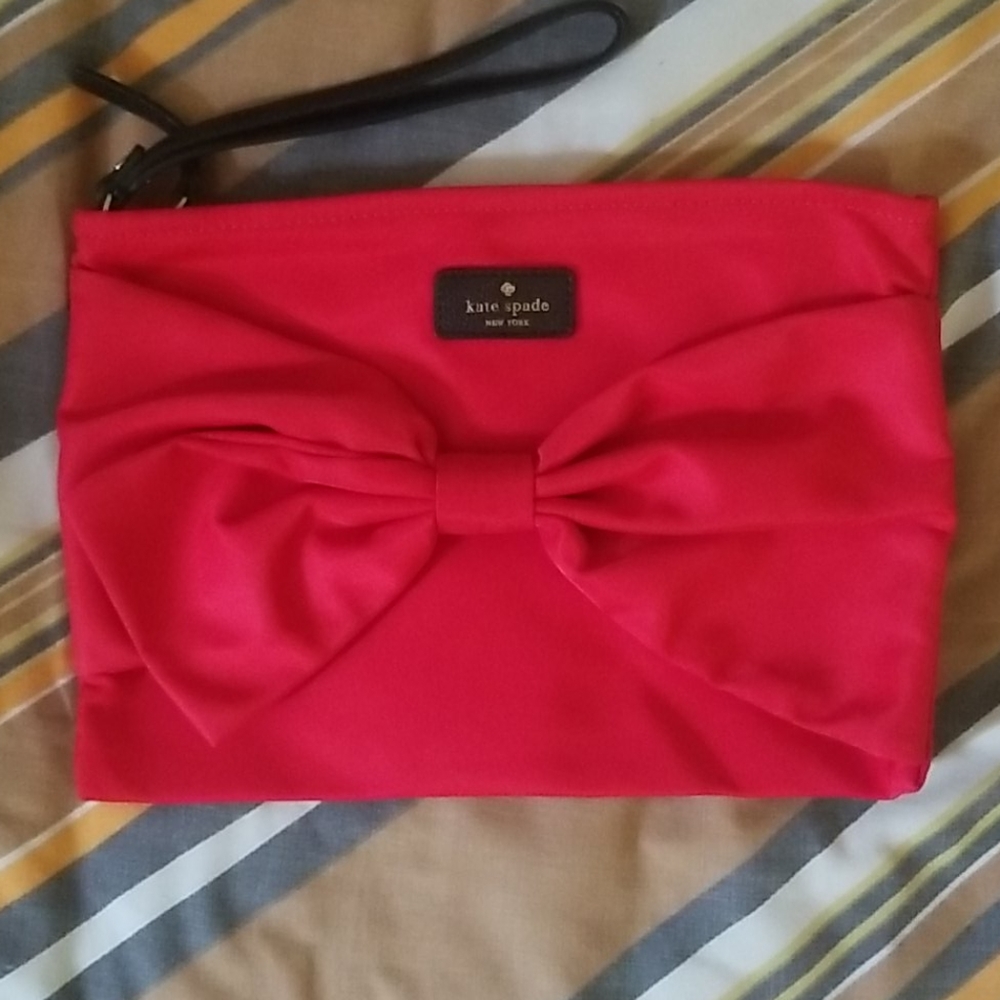 Kate Spade laurel way nylon wristlet